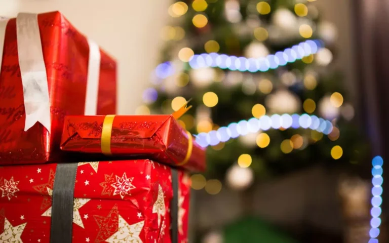 Co podarować żonie na Święta? Odkryj nasze wyjątkowe propozycje na Boże Narodzenie 2023