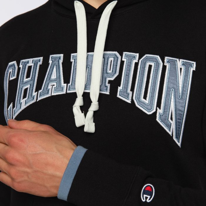 bluza-meska-champion-czarna-zblizenie-na-detale.jpeg bluza-meska-champion-czarna-zblizenie-na-detale.jpeg
